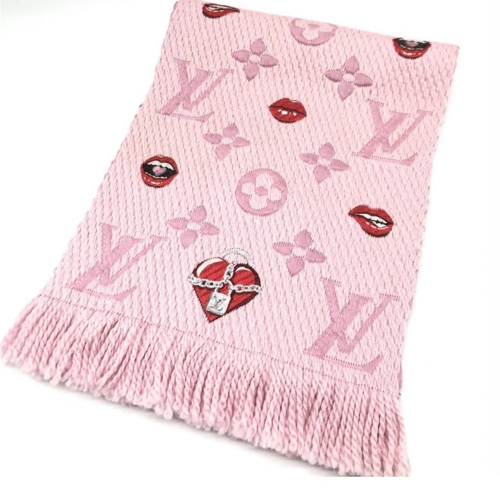 RARE Louis Vuittion Limited Edition Logomania Pink Scarf Hearts & Lips.